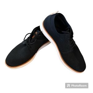 Bruno Marc Men KnitFlex Mesh Oxfords Lace-Up Shoes, sz 8, Black w/ white soles.